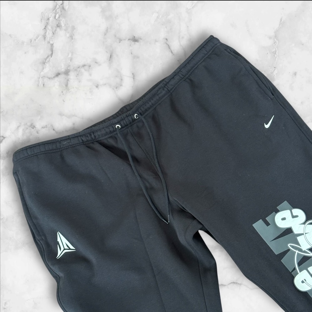 Nike Mens Basketball Standard Fit Black Jogger Pants 4XL FZ1043 010